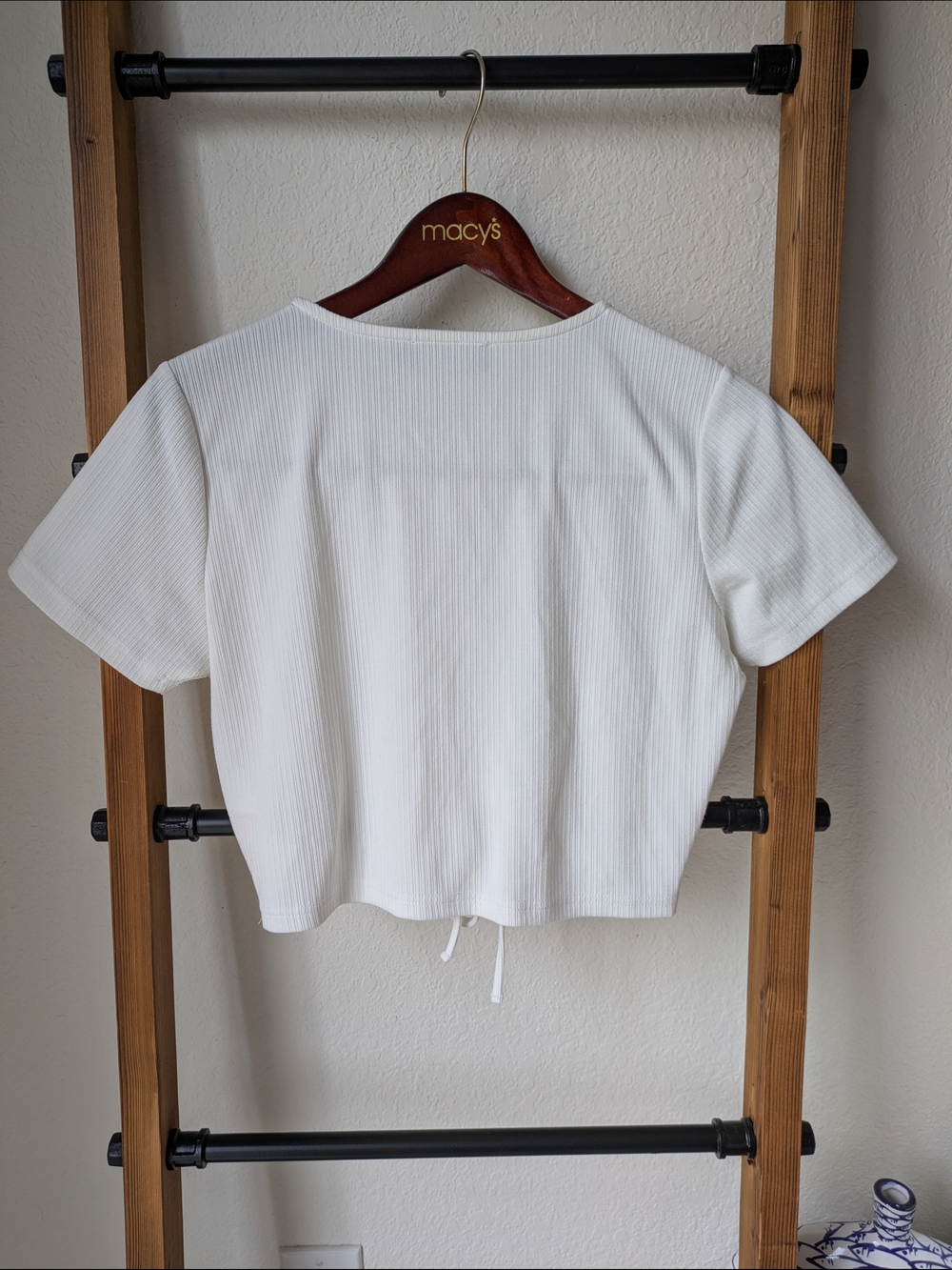 MINKPINK White Ruched Drawstring Crop Top - Picture 2 of 3